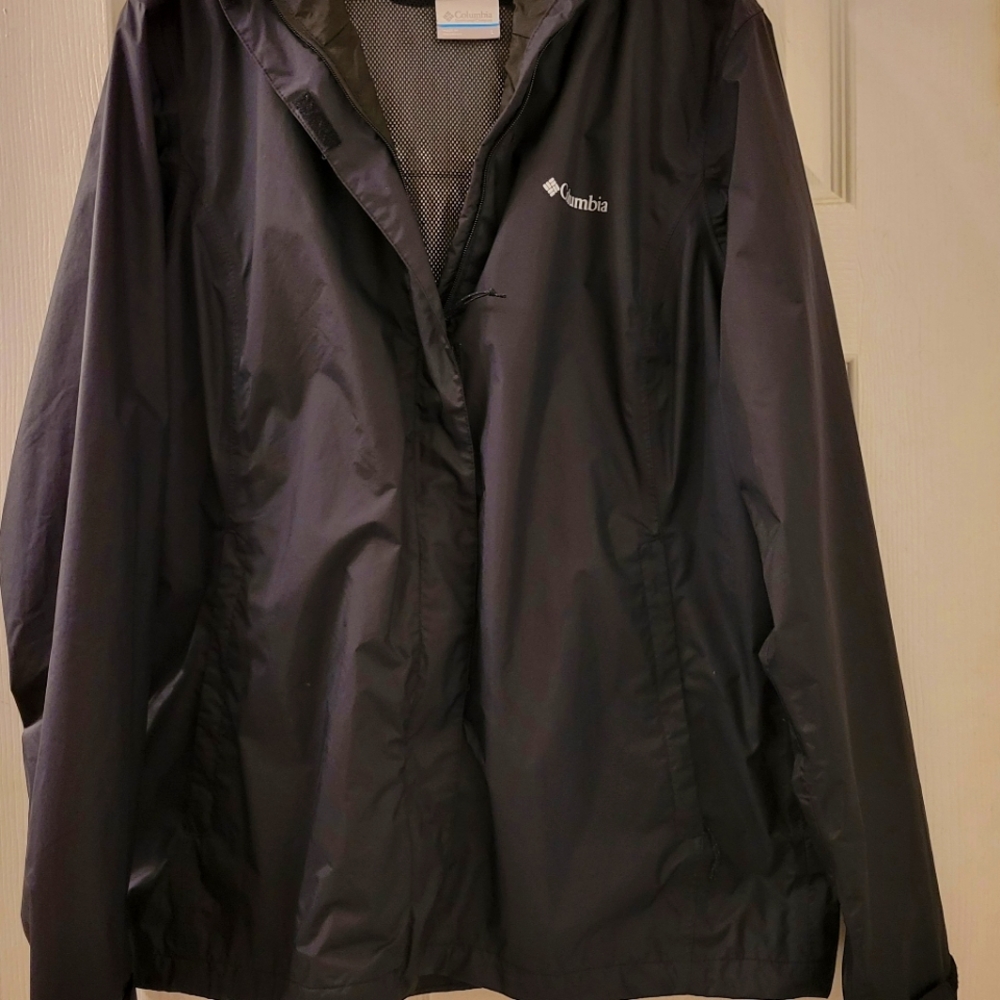 Women's Size L Columbia Jacket LIKE NEW